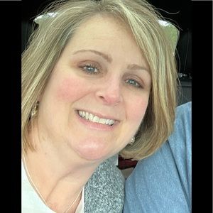 Meet your Posher, Christine